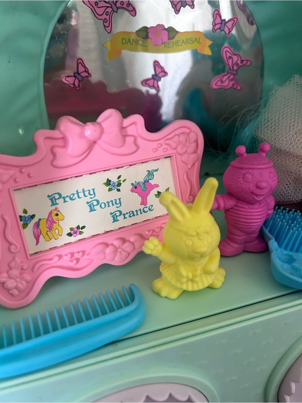My Little Pony G1 "Baby Bonnet School of Dance" playset - Picture 5 of 13